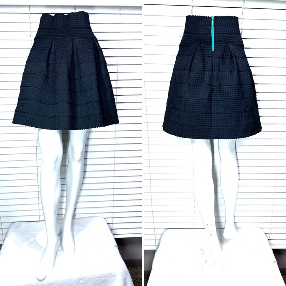 Anthropologie Dresses & Skirts - NWOT |•GIRLS FROM SAVOY•| Anthropologie Ponte Bell Flounce Circle Skirt